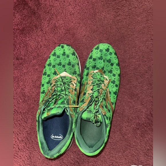 Brooks Launch 6 St. Patrick’s Day Size 13 - Picture 1 of 4